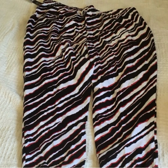 Men’s City Streets 100% cotton diagonal zebra stripe joggers black white red - Picture 2 of 4